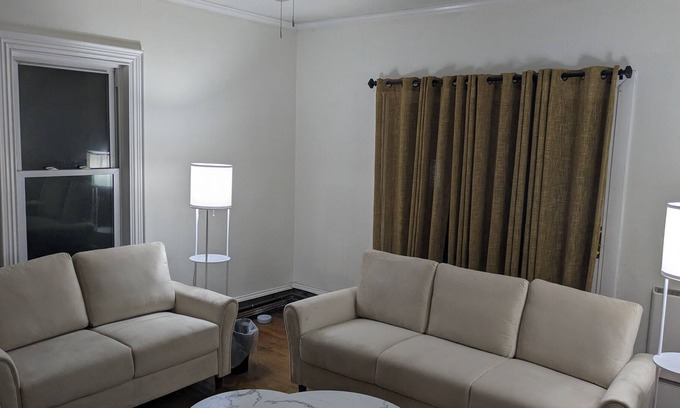 Bangor House | Opuluxe Serene Stay 5 mins from Bangor Airport