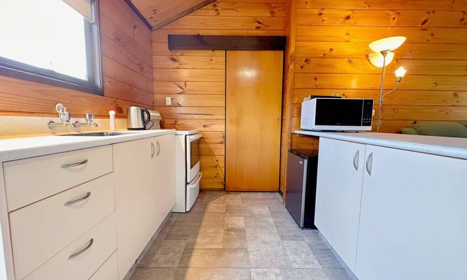 Orewa Hotel | Orewa Motor Lodge