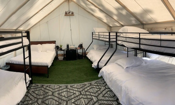 Circleville RV Rental | Orion - Beautiful Middletown Glamping experience