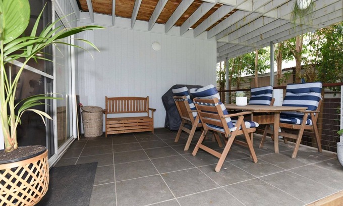 Vincentia Apartment | Orion Studio 22 - Belle Escapes Jervis Bay