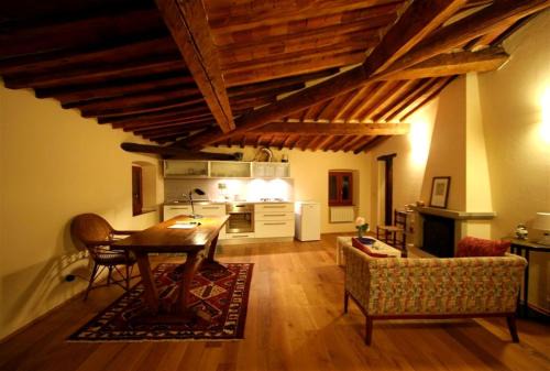 Ponte Buriano Apartment | Orto di Cornelio