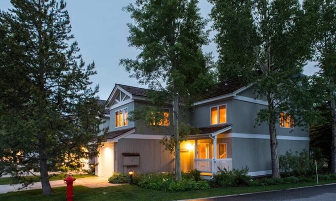 Teton Pines House | Outpost: Teton Pines 3459