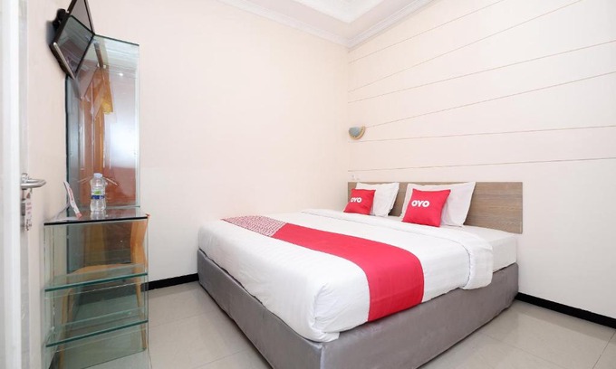 Semarang Hotel | OYO 1723 Wisma Tiara Syariah