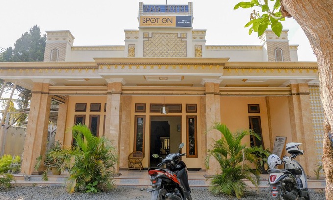 Beru Hotel | OYO 1847 Hotel Maya