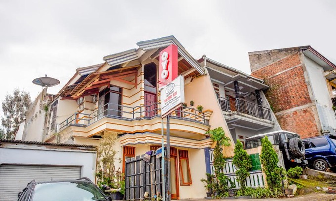 Tosari Hotel | OYO 3004 Penginapan Bromo Adi