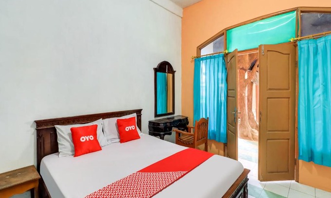 Banyuasri Hotel | OYO 91042 Hawaina Hotel