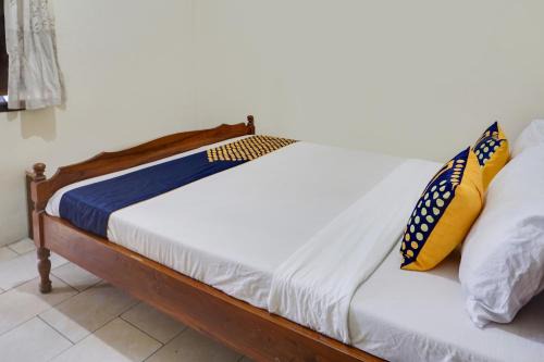 Madiun Hotel | OYO 91735 Griya Cendekia Syariah