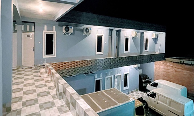 Makassar Hotel | OYO 92002 Wisma Samudra