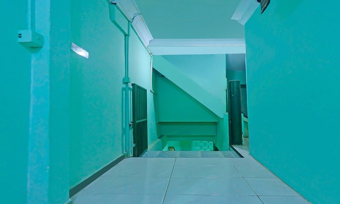 Batam Hotel | OYO 92496 Faraas Homestay Syariah