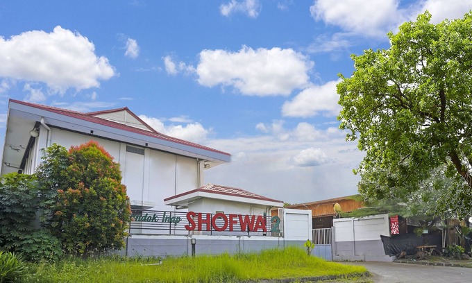 Waru Hotel | OYO Flagship 91290 Pondok Inap Shofwa 2