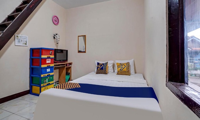 Padalarang Hotel | OYO Homes 90917 Eco Tourism Geopark Padalarang Homestay Syariah