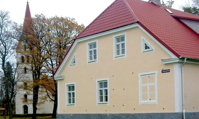 Pohja-Parnumaa Parish Apartment | Pärnu-Jakobi pastoraat