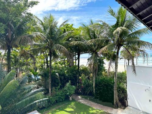 Guarutuba House | Pé Na Areia, 6 Quartos, Casa Azul