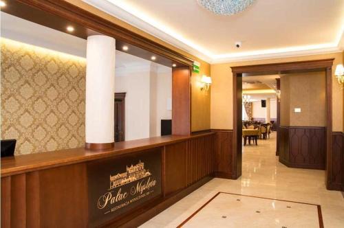 Uzdowo Hotel | Pałac Myślęta