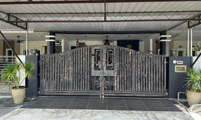 Kampung Kelang Sagu House | Pa & Ma HomeStay Kulim