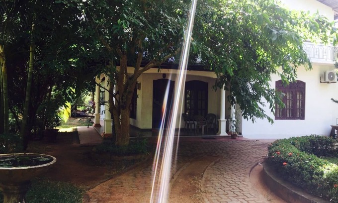 Ipalogama House | Pabasara Guest House Kalawewa