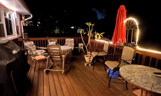 Fort Hunt House | Packed with amenities in the home + Metro 3mi, DC 20min, Nat’l Harbor 15min