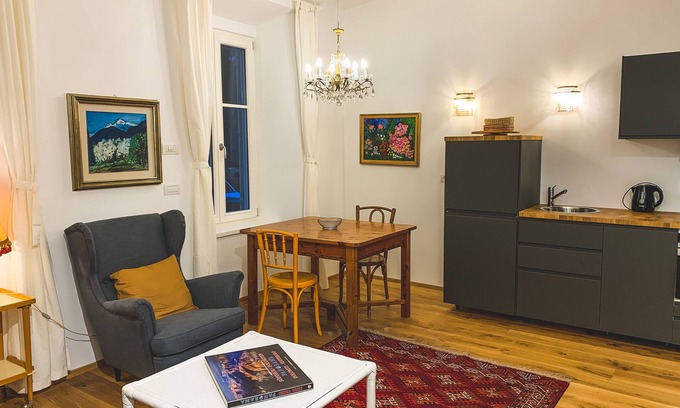 Gries - Quirein House | Palais Carducci - 1880 palazzo, renovated to newest standards