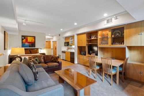 Olympic Valley Apartment | Palisades Tahoe Lodge Rentals Studio #232