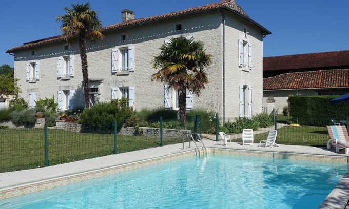 Palluaud House | Palluaud: Mansion - PALLUAUD