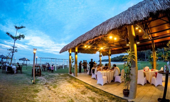 Labuan Resort | Palm Beach Resort & Spa