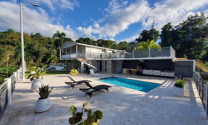 Aguada House | Palm's Bohemian House with Private Pool