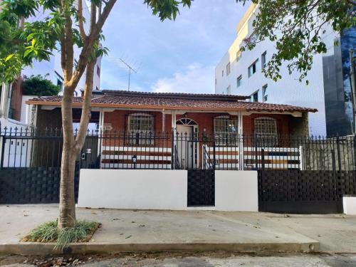 Belo Horizonte House | Pampulha Guest House - Mineirão, Lagoa e UFMG a pé