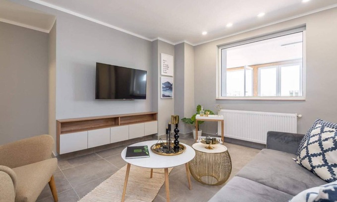 Bucharest City-Centre Apartment | Panaromic View Penthouse at the Heart of Bucharest