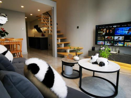 Guandu Apartment | Panda ZuoKe Besucher Apartment 熊猫坐客民宿