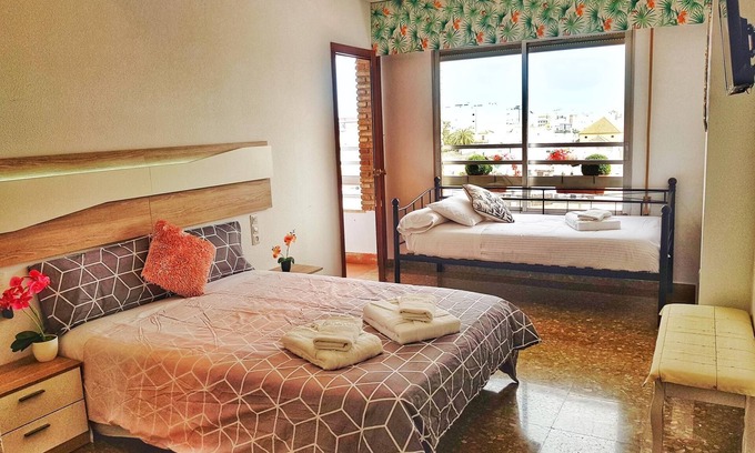 La Trinidad-San Juan y Todos los Santos House | Panorama Córdoba Center C 2