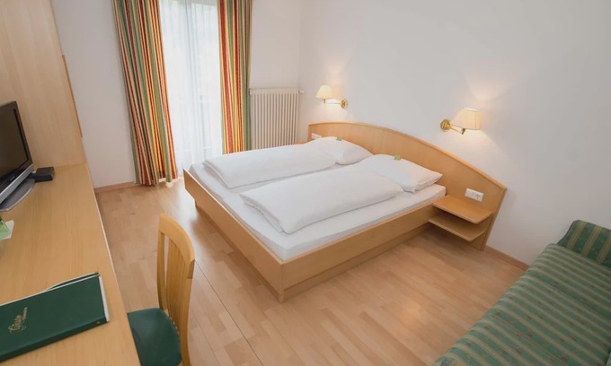 Techendorf Hotel | Panoramic double room 2/3/4/5/6/10/11/12/13/14 - Lipeter + Bergheimat, Hotel
