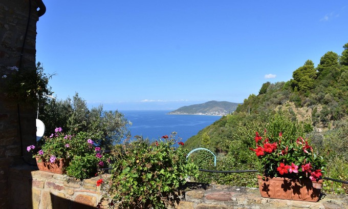 San Marco di Castellabate Cottage | Panoramic farmhouse in Cilento