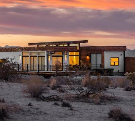 Panorama Heights House | Panoramic Heaven - Luxury Designer Property w Spa