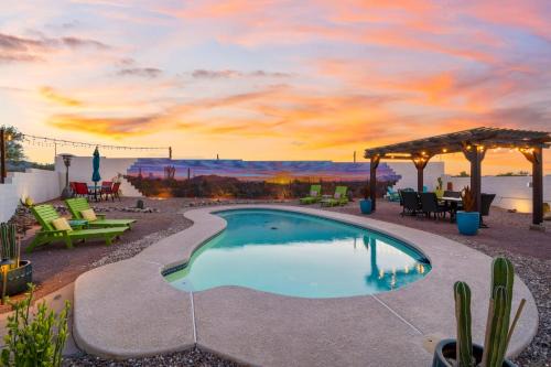 Tucson House | Panoramic Mountain Views, Heated Pool, 2 Kitchens