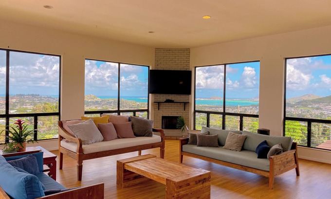 Kaneohe Bed & Breakfast | Panoramic Ocean & Mountain Views -WE HAVE FULL AVAILABILITY, please message us