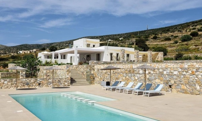 Paros Villa | Panoramic seaview villa w/large private pool 18m in the Cyclades
