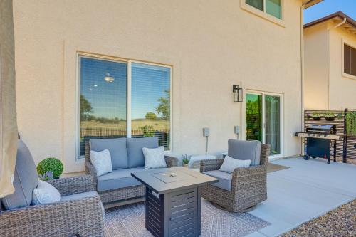 Williamson House | Panoramic View! Prescott Casita Near Mtns and Hiking