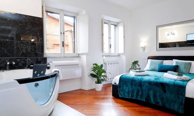 Rione VIII Sant'Eustachio Apartment | Pantheon Suite Pantheon Amazing Suite with Jacuzzi