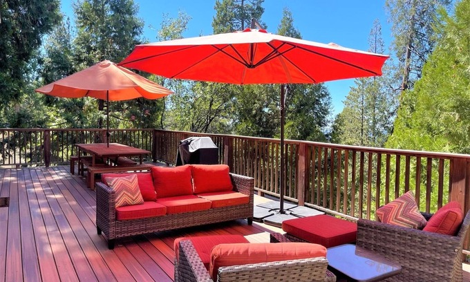 Twain Harte Cabin | Papi's Den - Cozy Retreat