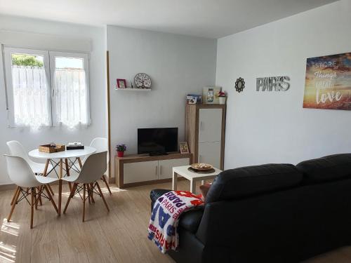 San Miguel de Meruelo Apartment | PARÍS - LA COLINA