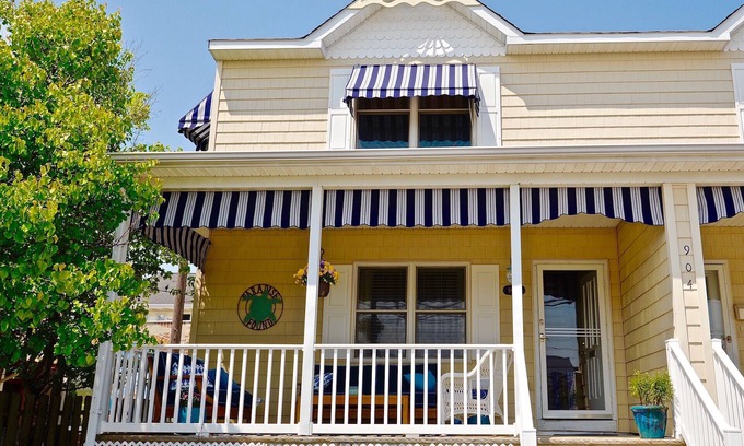 Ortley Beach House | PARADISE FOUND IN THE HEART OF LAVALLETTE ONE BLOCK FROM BEACH