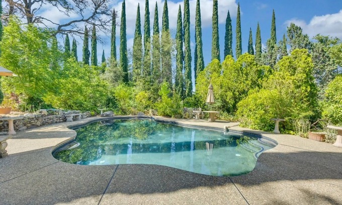 Granite Bay House | Paradise in Granite Bay with 5 bedrooms 3 baths - pool