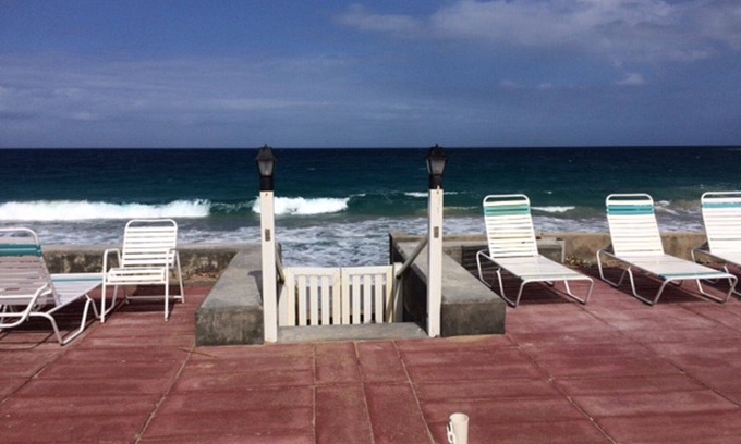 Kittian Village Condo | Paradise on the beach