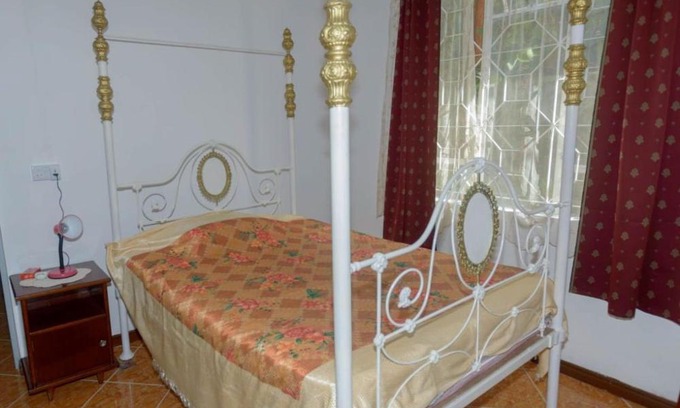 Vacoas-Phoenix House | Paradise Resting Home