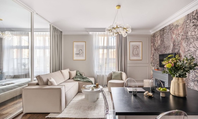 Stare Miasto Apartment | Parisian-chic meets Kraków with soft lighting