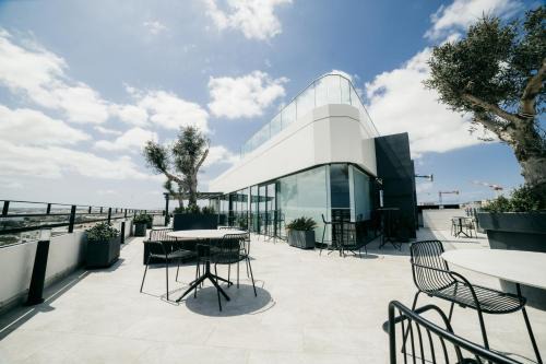 Msida Apartment | Park Heights by the Warren Collection
