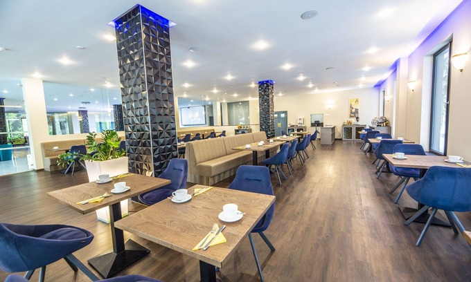 Dalovice Hotel | Parkhotel Carlsbad Inn