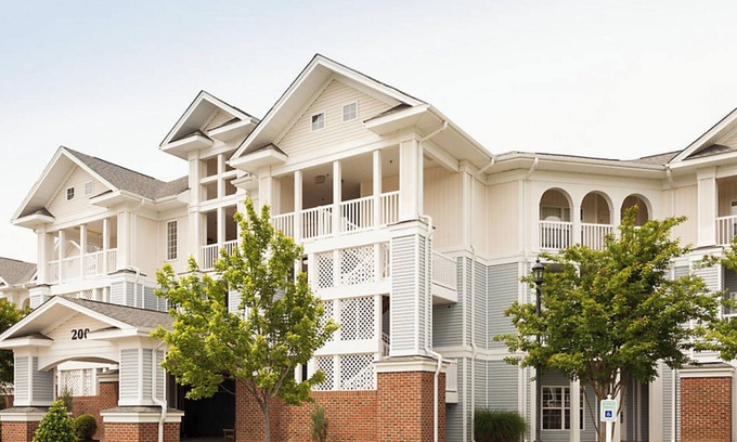 Lackey Condo | Parkside Williamsburg Resort 1br suite, Saturday check-in