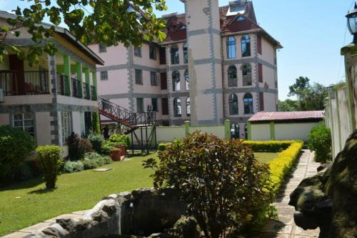 Kisumu Hotel | Parkview Safari Hotel & Apartments
