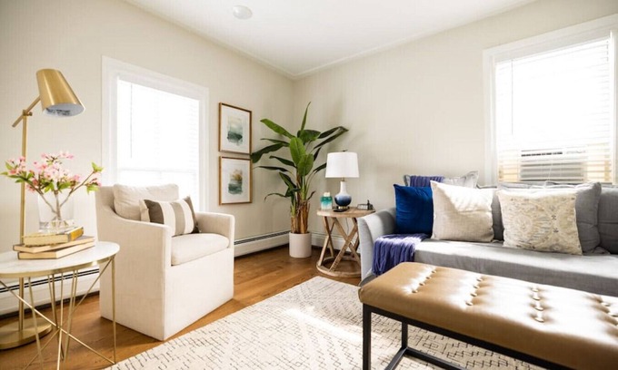 Clarkston Condo | Parsonage Suite - Millpond Inn
